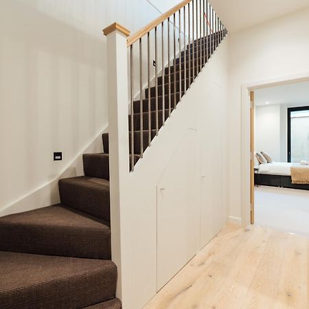 Luxurious & Modern London Apartment In Honor Oak Екстер'єр фото